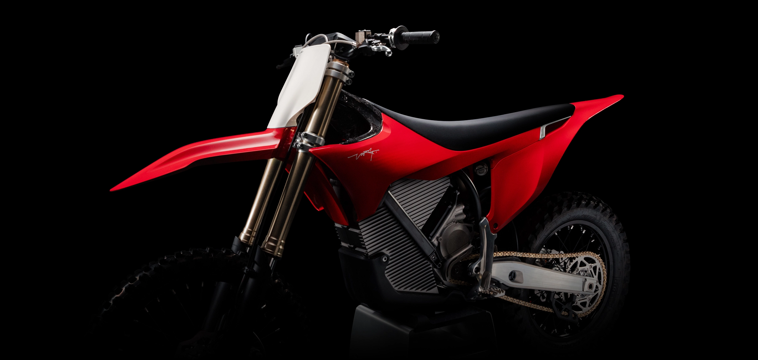 Stark Varg MX 18" 80HP červená